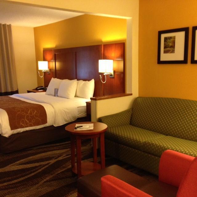 Comfort Suites Longview North Bagian luar foto