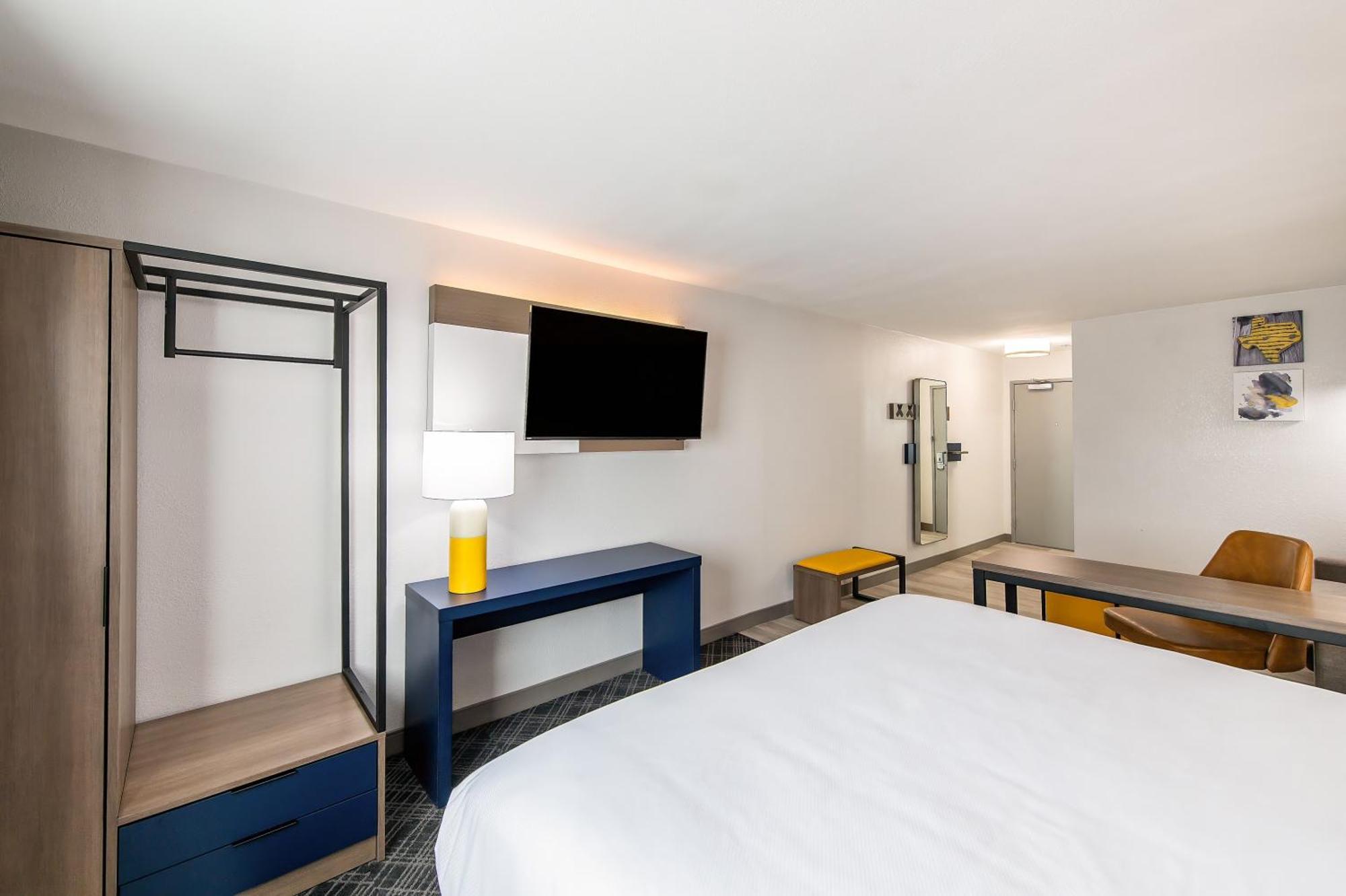 Comfort Suites Longview North Bagian luar foto