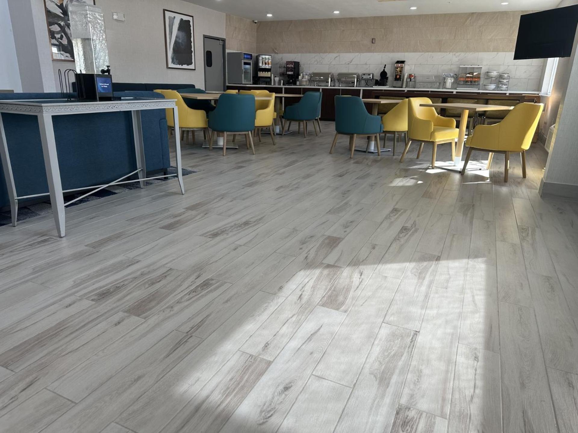 Comfort Suites Longview North Bagian luar foto